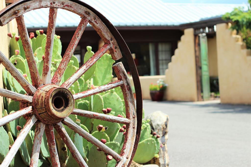 The Maverick Inn Alpine Exterior photo